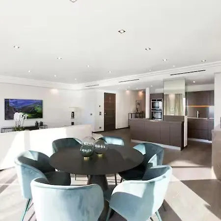 #important# Before Making A Reservation Request Please Read My Profile Host Below Otherwise Your Reservation Request Will Be Refused # Luxury In #